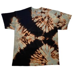 Unisex Reverse Tie Dyed Gildan Custom T-Shirt